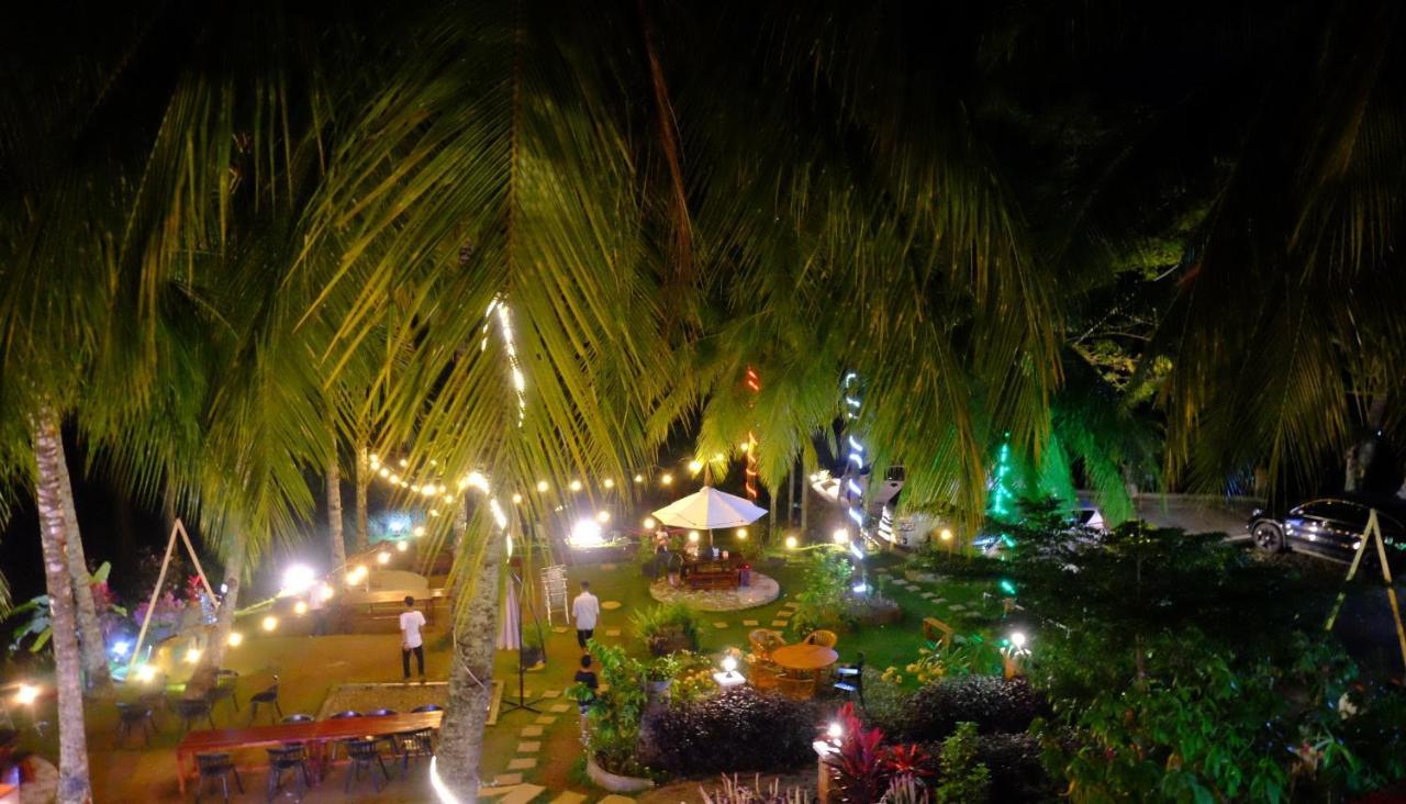 Air Manis Hillside Villa Cafe & Resto Padang  Exterior foto