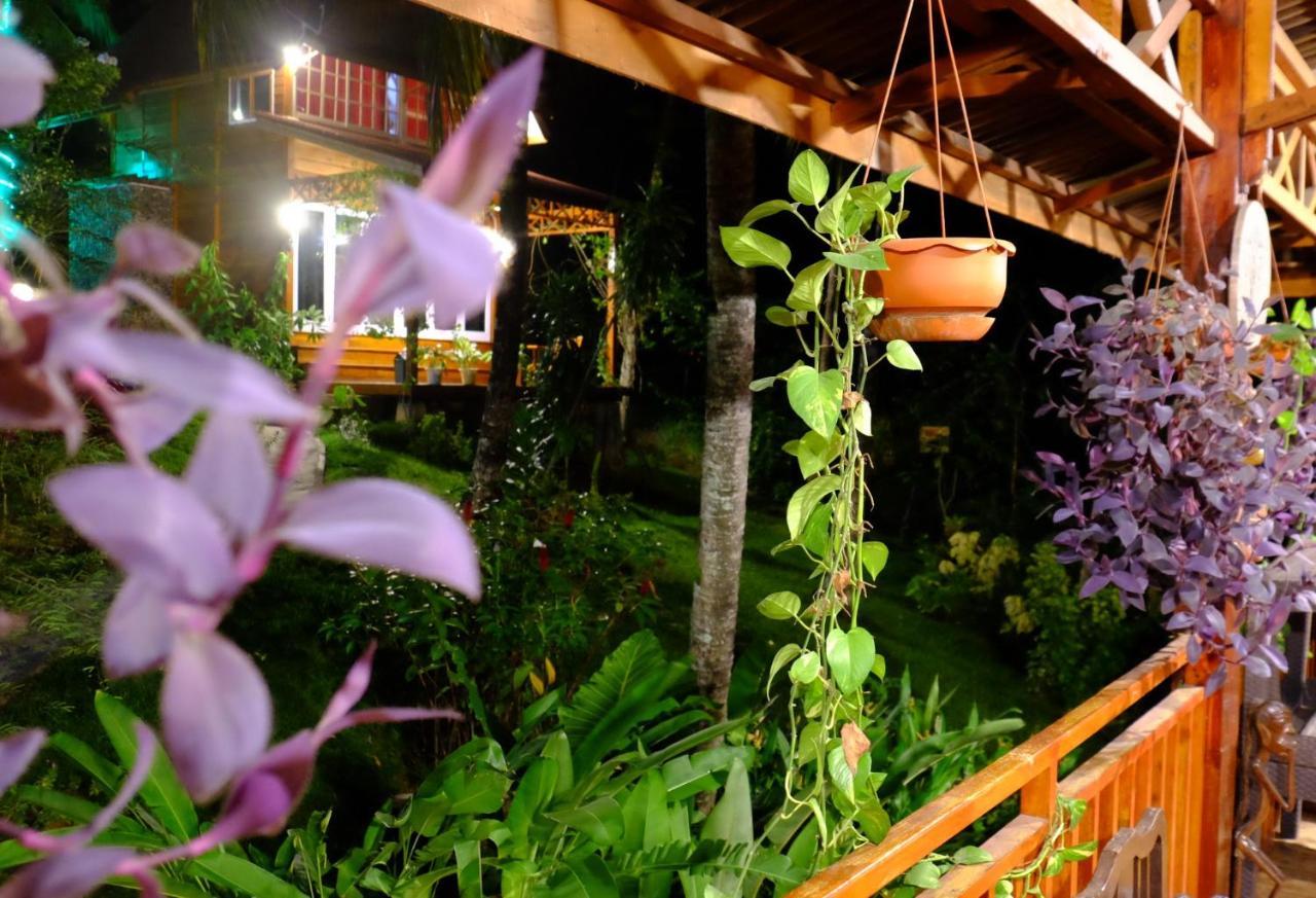 Air Manis Hillside Villa Cafe & Resto Padang  Exterior foto