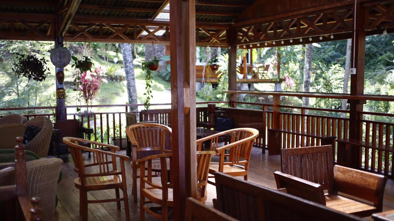 Air Manis Hillside Villa Cafe & Resto Padang  Exterior foto