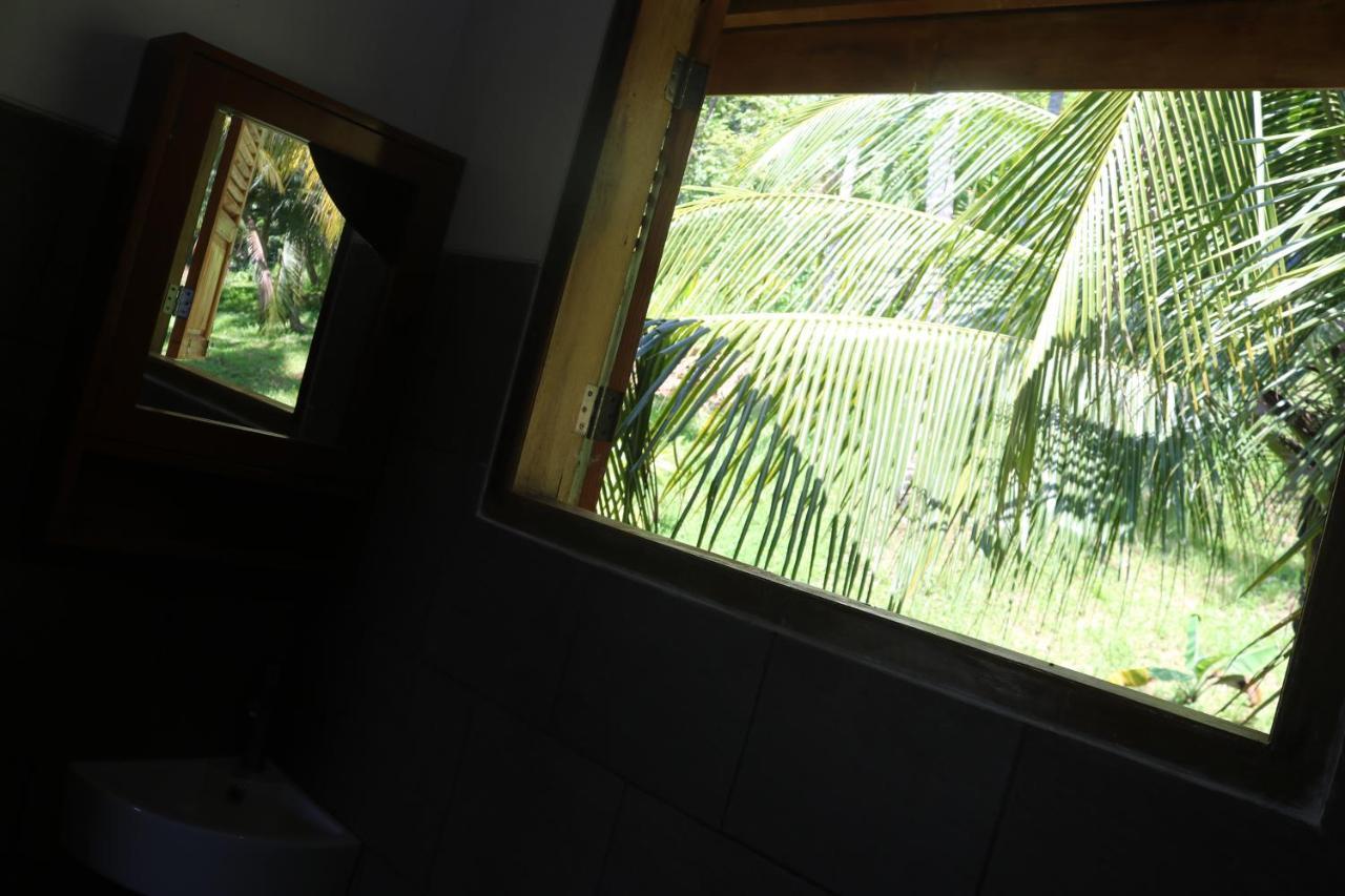 Air Manis Hillside Villa Cafe & Resto Padang  Exterior foto