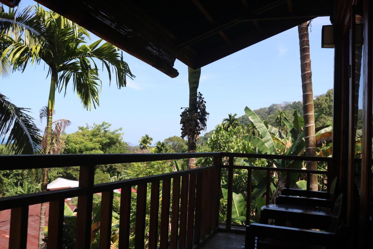 Air Manis Hillside Villa Cafe & Resto Padang  Exterior foto