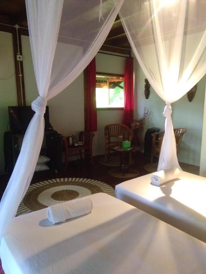 Air Manis Hillside Villa Cafe & Resto Padang  Exterior foto